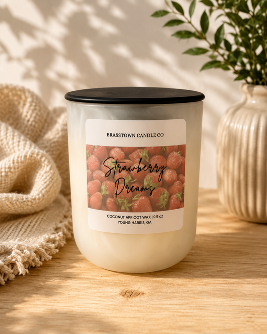Strawberry Dreams Scented Candle